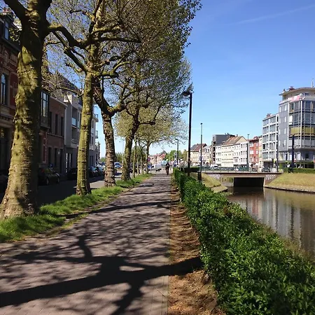 Business-flatsghent شقة